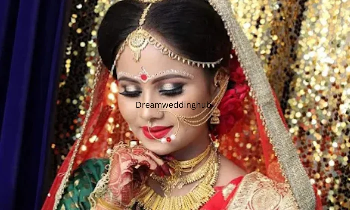 Diamond Touch Ledies Beauty Parlur  Mekup